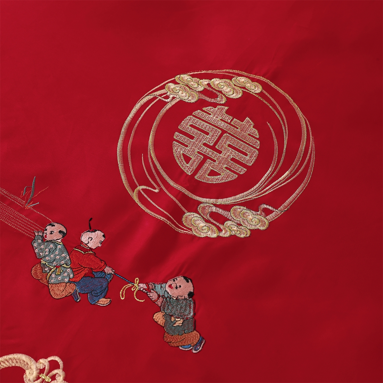 91家纺网 家纺一手货源 找家纺 优姿家纺 2026新款全棉长绒棉纯棉婚庆床裙高端四件套 子孙满堂