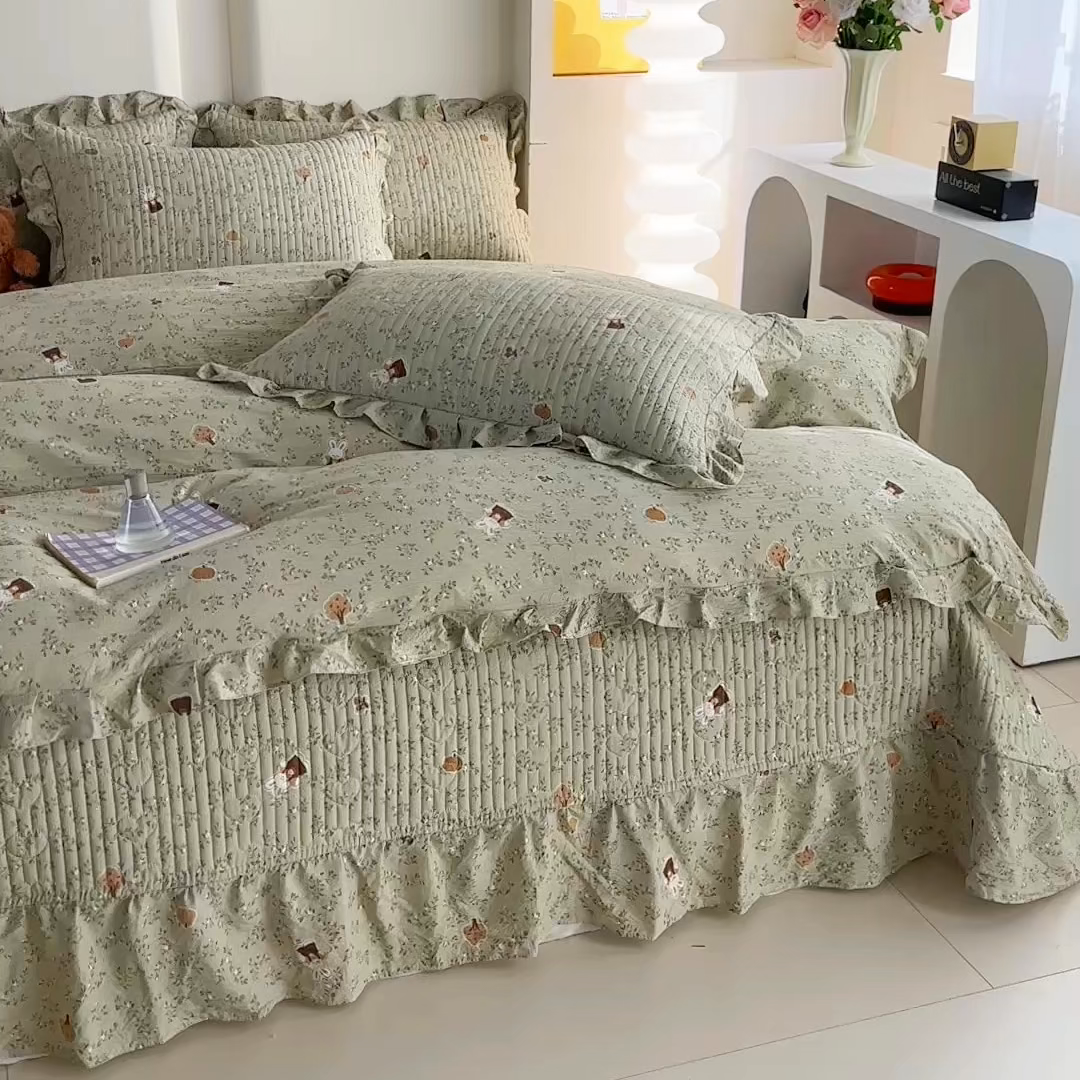 91家纺网 家纺一手货源 找家纺 梓之赫 2026春夏新款A类云感木棉双层纱夹棉床盖四件套 八宝南瓜兔