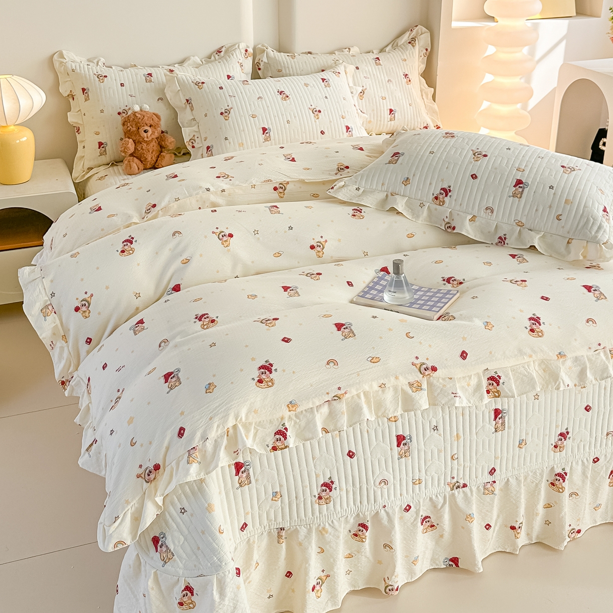 91家纺网 家纺一手货源 找家纺 梓之赫 2026春夏新款A类云感木棉双层纱夹棉床盖四件套 萌萌星星人