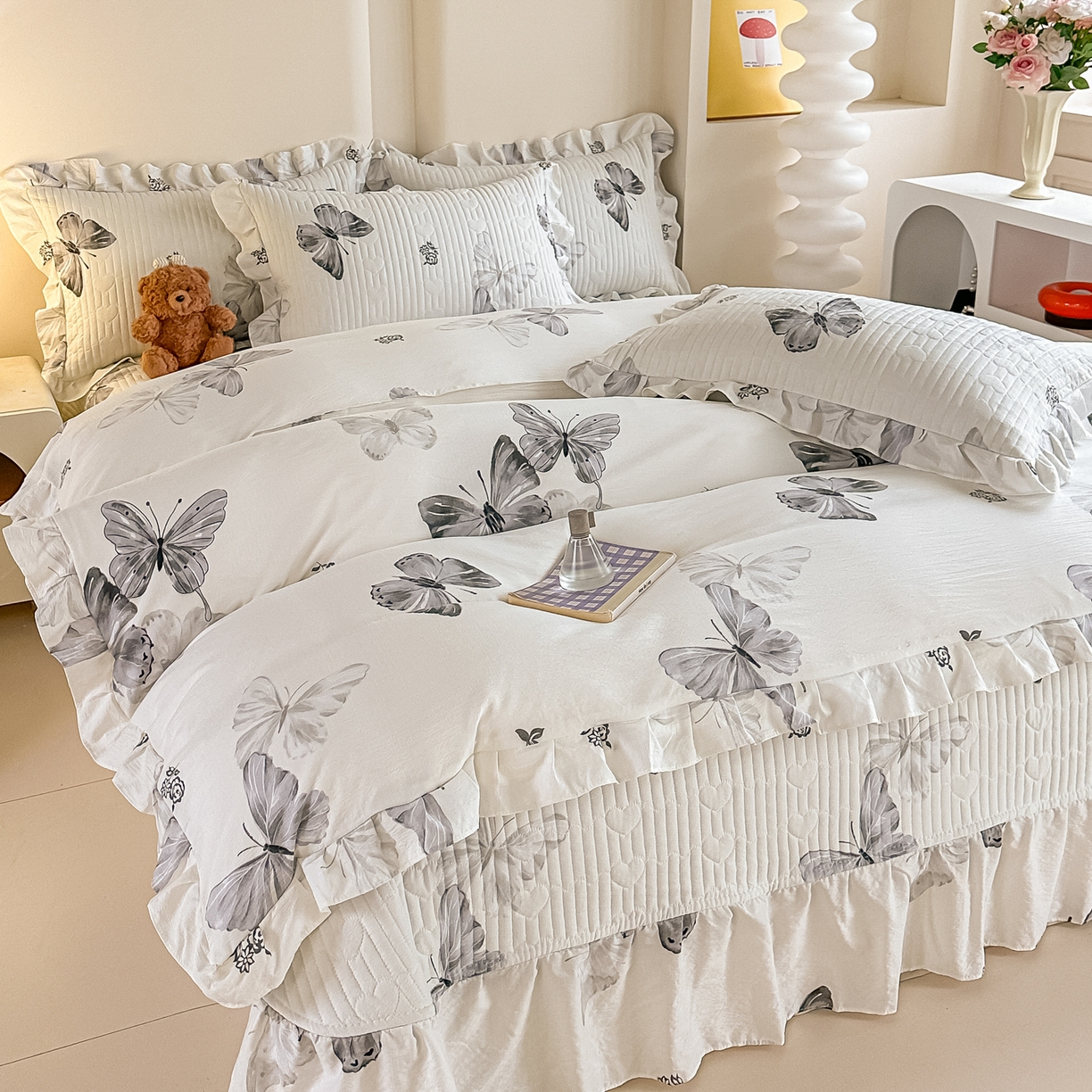 91家纺网 家纺一手货源 找家纺 梓之赫 2026春夏新款A类云感木棉双层纱夹棉床盖四件套 暮色蝴蝶