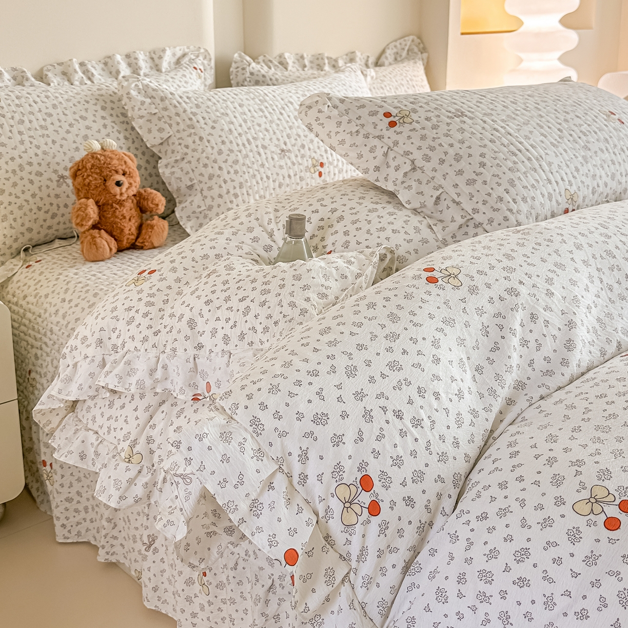 91家纺网 家纺一手货源 找家纺 梓之赫 2026春夏新款A类云感木棉双层纱夹棉床盖四件套 一颗樱桃