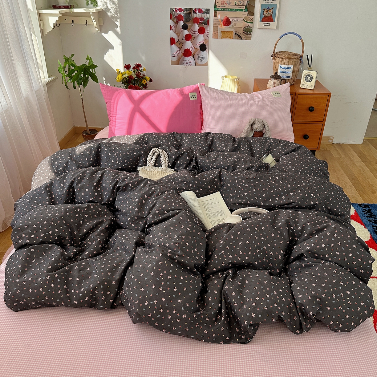 91家纺网 家纺一手货源 找家纺 桃子家居 2026新款A类纯棉水洗棉ins韩系小清新碎花混搭织标工艺色织水洗棉四件套系列 水洗棉-粉雾樱花