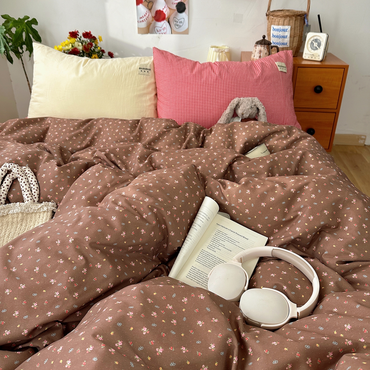 91家纺网 家纺一手货源 找家纺 桃子家居 2026新款A类纯棉水洗棉ins韩系小清新碎花混搭织标工艺色织水洗棉四件套系列 水洗棉-栗雾来信