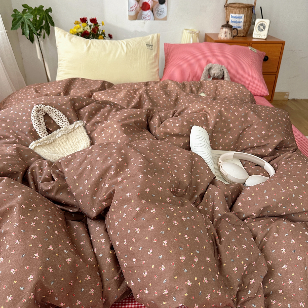 91家纺网 家纺一手货源 找家纺 桃子家居 2026新款A类纯棉水洗棉ins韩系小清新碎花混搭织标工艺色织水洗棉四件套系列 水洗棉-栗雾来信