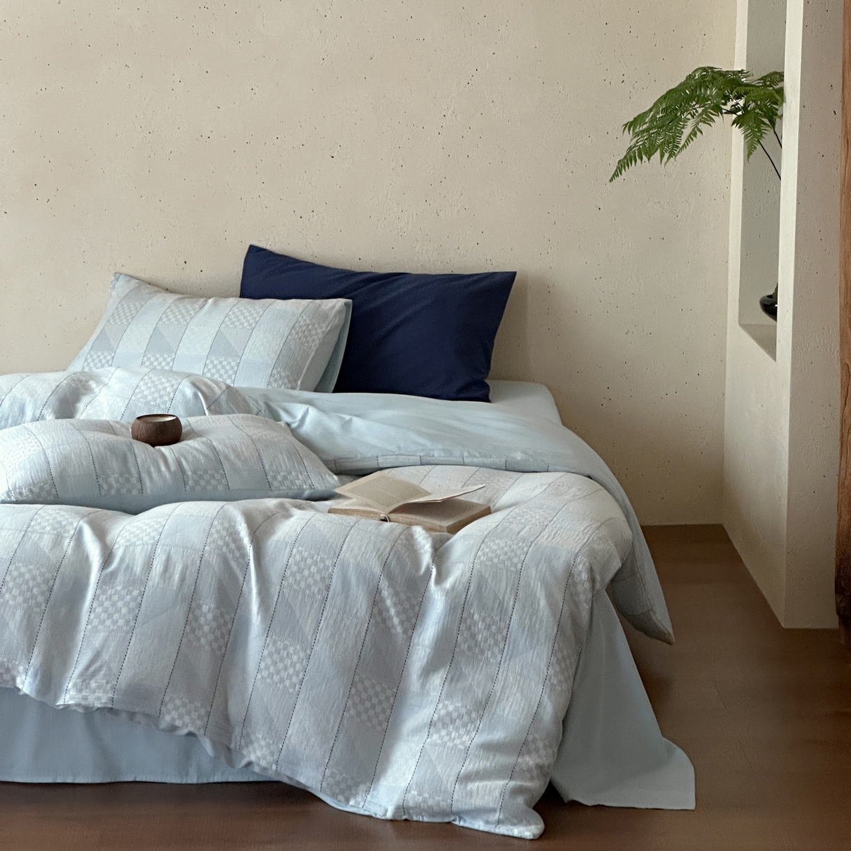 91家纺网 家纺一手货源 找家纺 例外 2026新款全棉纯棉双层纱布大提花四件套舒芙蕾 蓝色-舒芙蕾