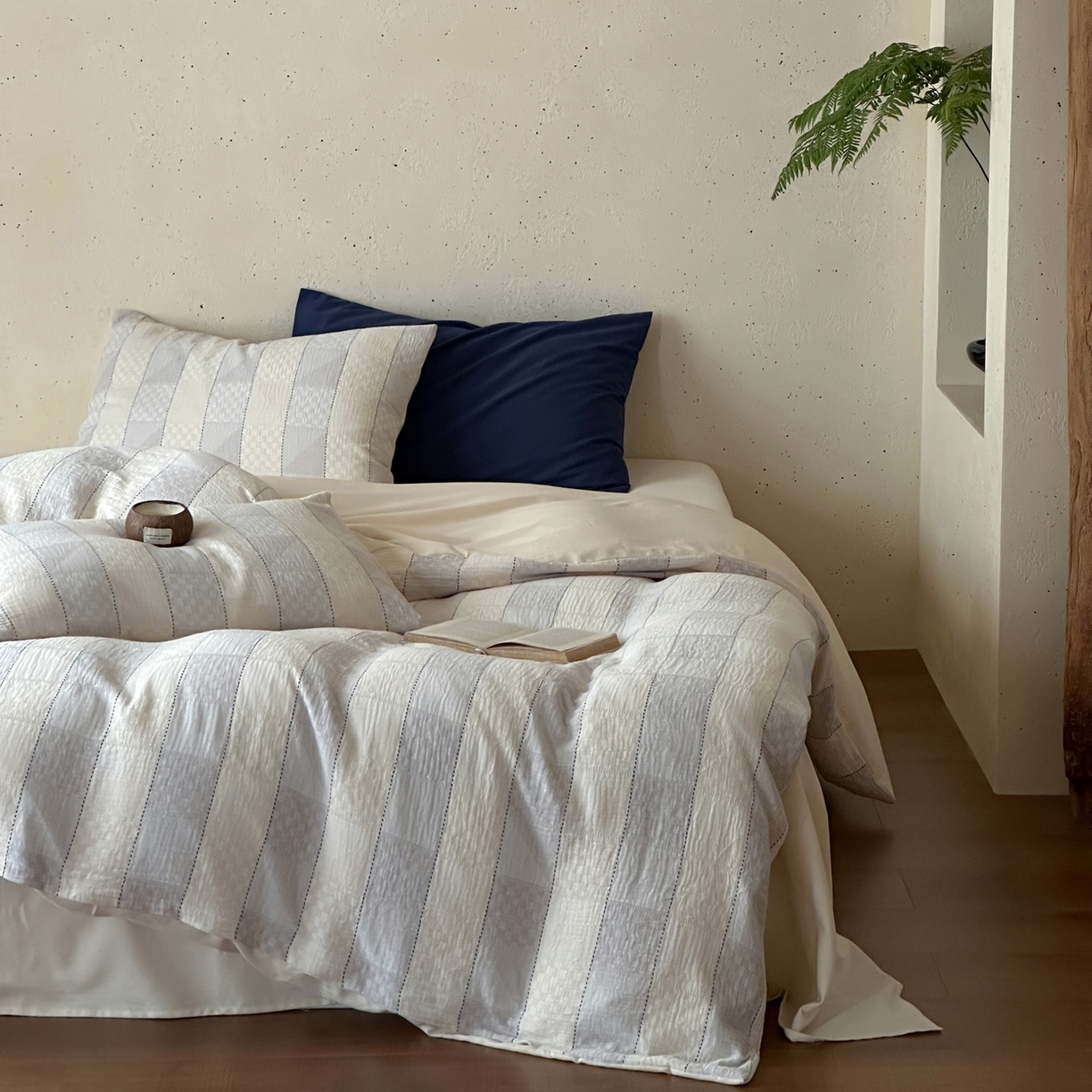 91家纺网 家纺一手货源 找家纺 例外 2026新款全棉纯棉双层纱布大提花四件套舒芙蕾 奶咖-舒芙蕾