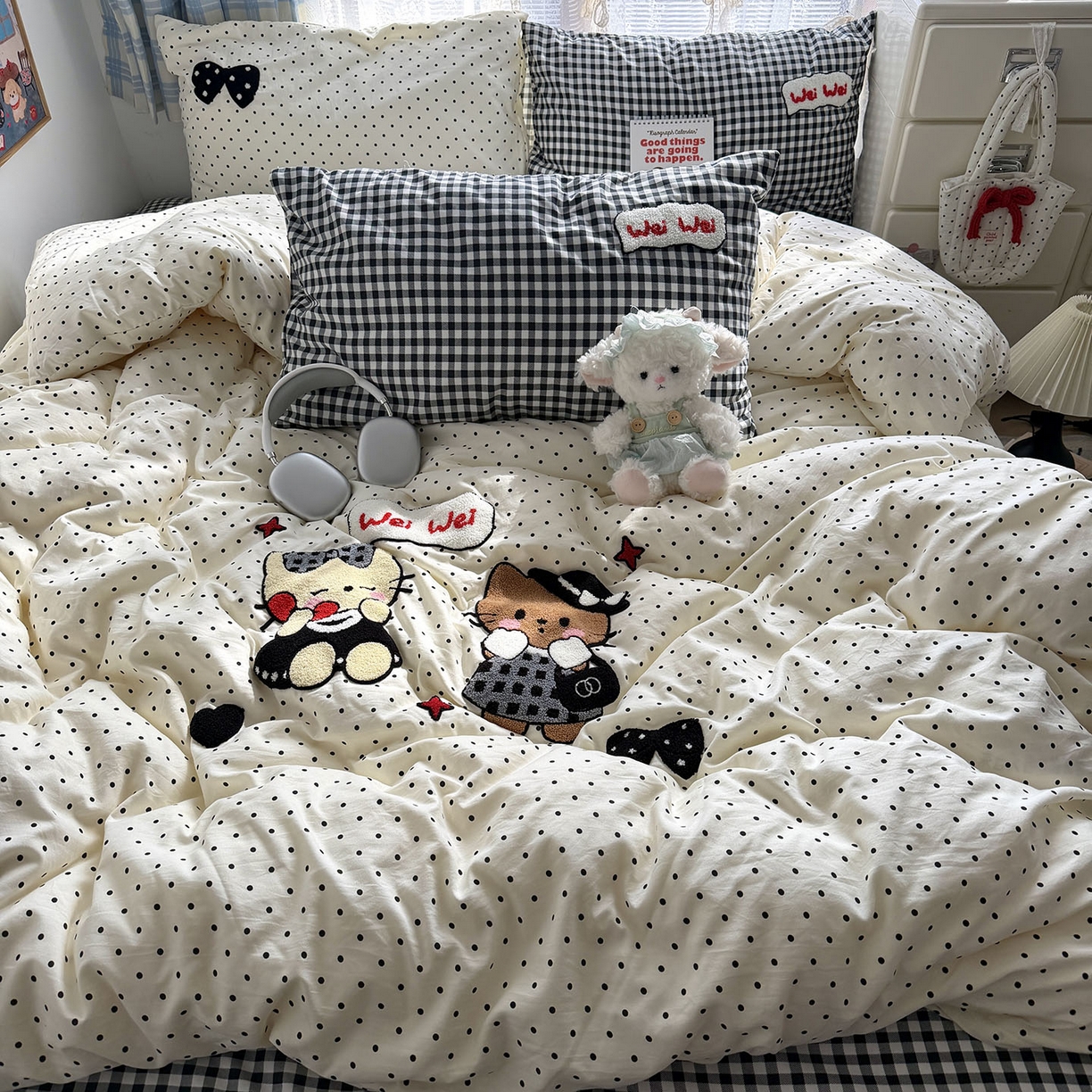 91家纺网 家纺一手货源 找家纺 原素 2026新款新春卡哇伊毛巾绣四件套 气质名媛