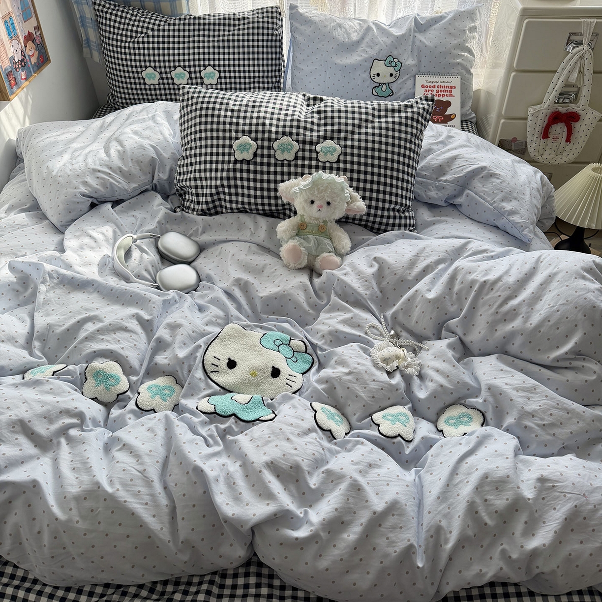 91家纺网 家纺一手货源 找家纺 原素 2026新款新春卡哇伊毛巾绣四件套 花朵女孩