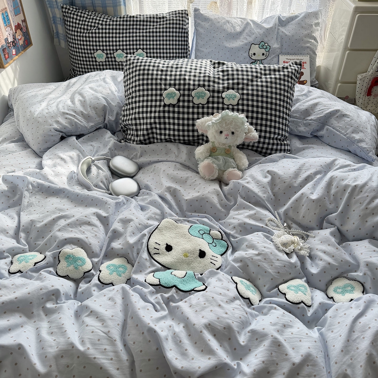 91家纺网 家纺一手货源 找家纺 原素 2026新款新春卡哇伊毛巾绣四件套 花朵女孩