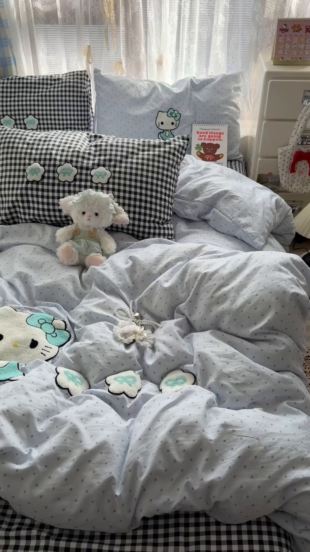 91家纺网 家纺一手货源 找家纺 原素 2026新款新春卡哇伊毛巾绣四件套 花朵女孩