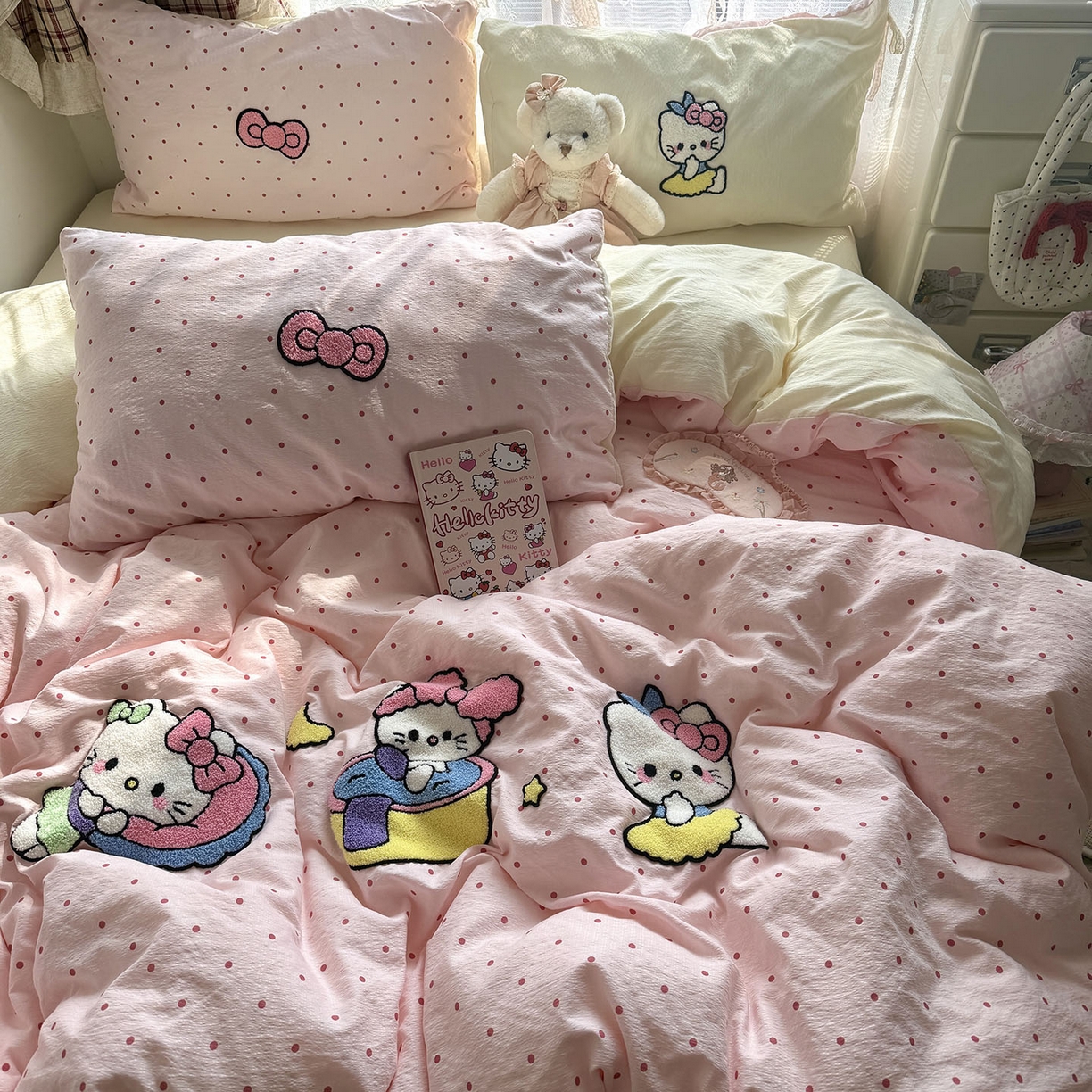 91家纺网 家纺一手货源 找家纺 原素 2026新款新春卡哇伊毛巾绣四件套 猫咪日记