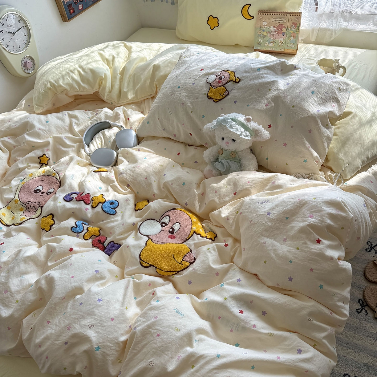 91家纺网 家纺一手货源 找家纺 原素 2026新款新春卡哇伊毛巾绣四件套 泡泡星宝