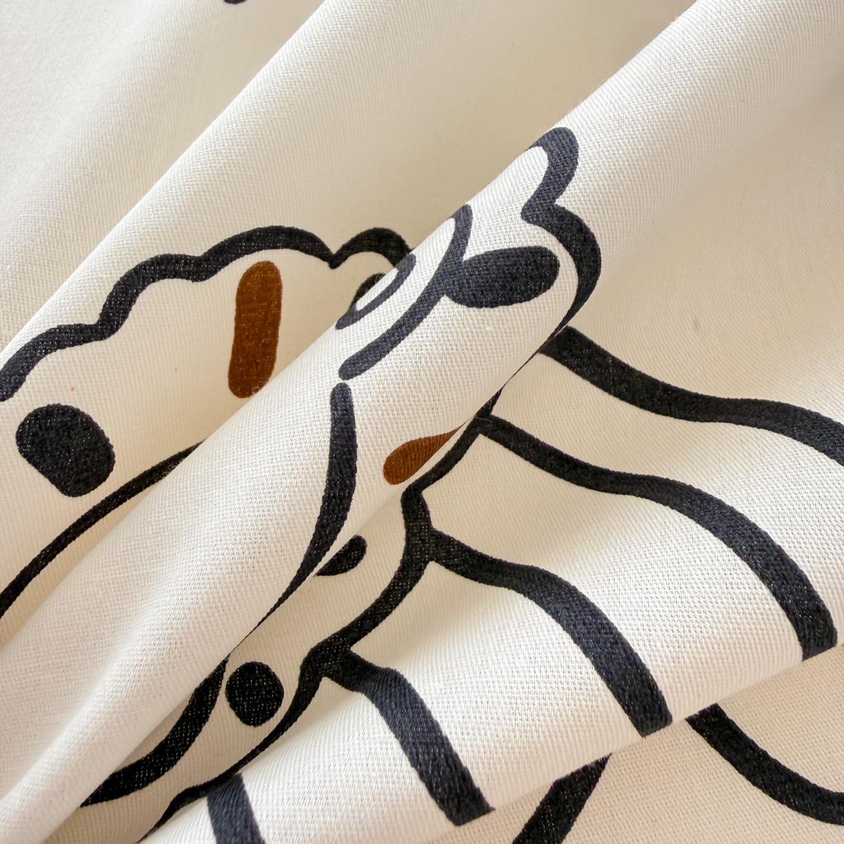 91家纺网 家纺一手货源 找家纺 简宜家居（朝初家纺） 2026新款全棉12868卡通印花四件套大耳朵兔兔系列 黑白动物集