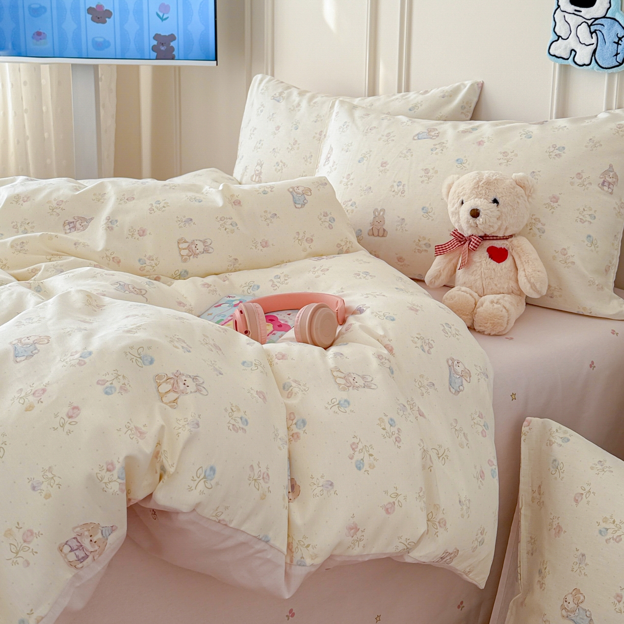 91家纺网 家纺一手货源 找家纺 简宜家居（朝初家纺） 2026新款全棉12868卡通印花四件套大耳朵兔兔系列 兔叽碎花