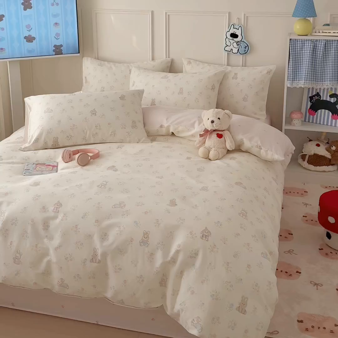 91家纺网 家纺一手货源 找家纺 简宜家居（朝初家纺） 2026新款全棉12868卡通印花四件套大耳朵兔兔系列 兔叽碎花