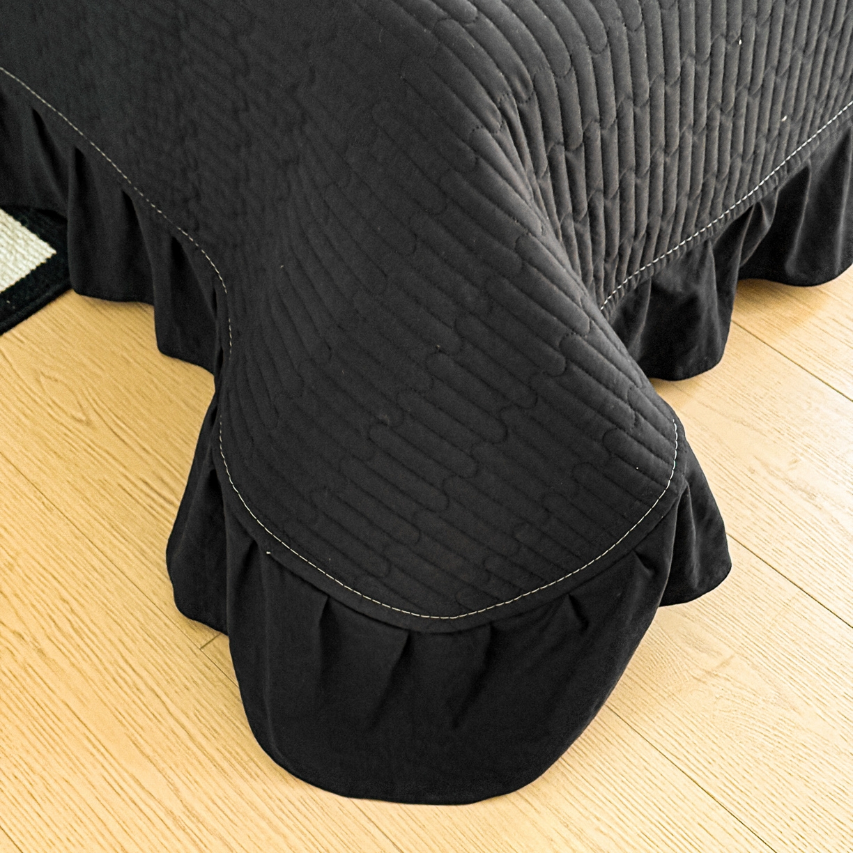 91家纺网 家纺一手货源 找家纺 富米莱（原臻工厂） 2026新款韩系古法韩国水洗棉云棉大布袋法式浪漫大花边床盖夏凉被床盖四件套 点点黑