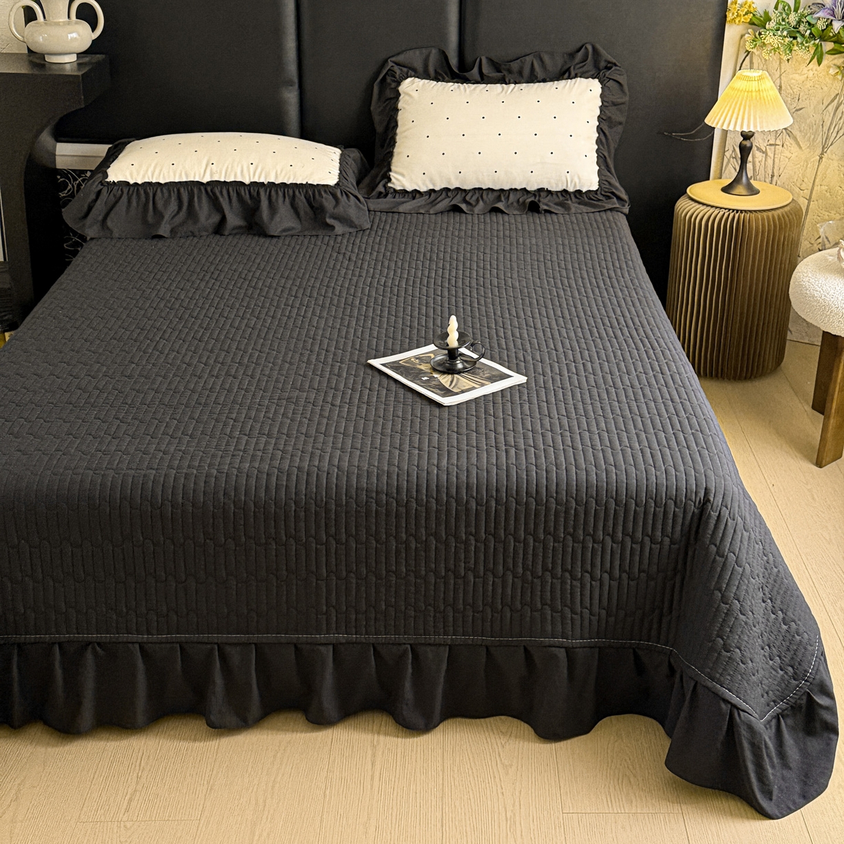 91家纺网 家纺一手货源 找家纺 富米莱（原臻工厂） 2026新款韩系古法韩国水洗棉云棉大布袋法式浪漫大花边床盖夏凉被床盖四件套 点点黑