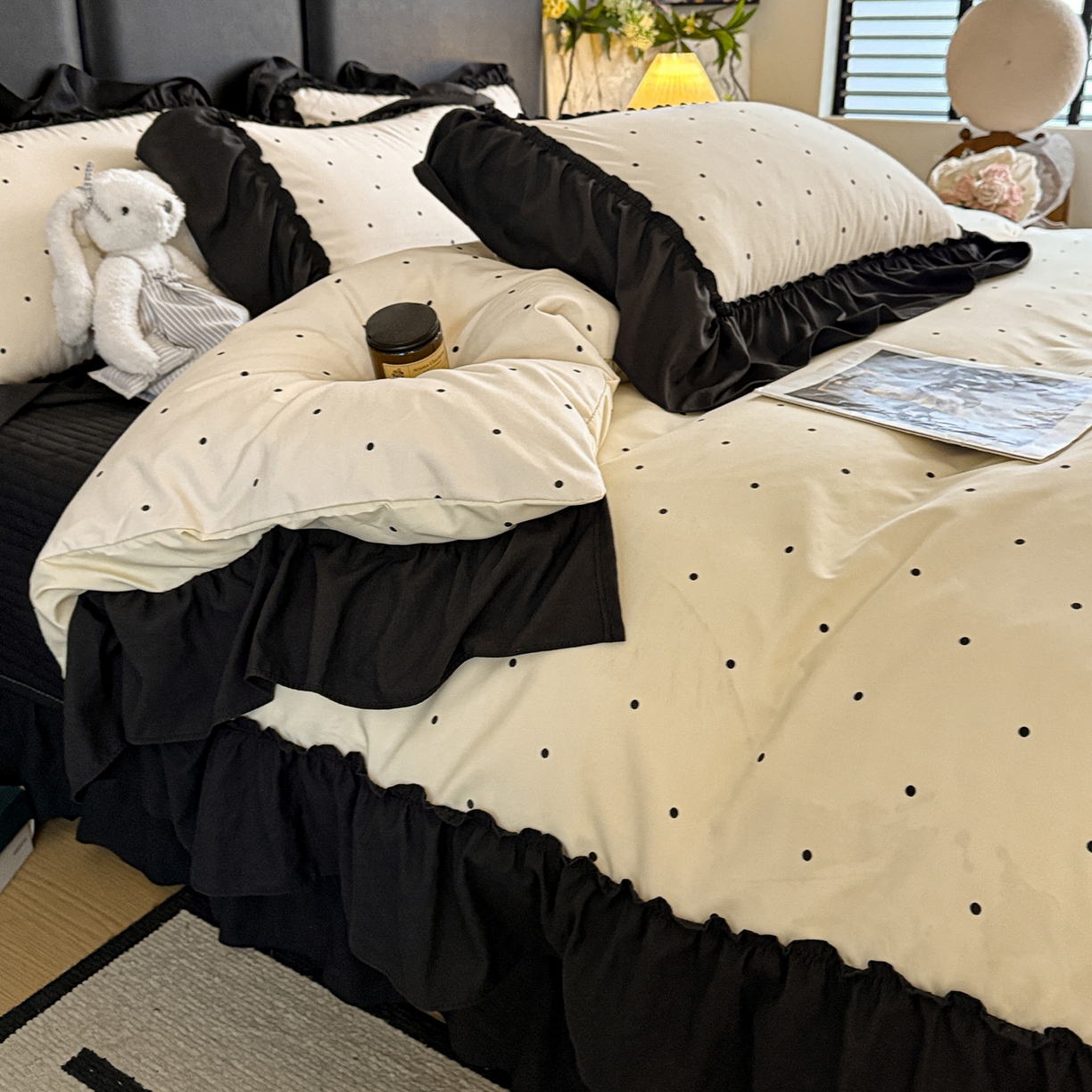 91家纺网 家纺一手货源 找家纺 富米莱（原臻工厂） 2026新款韩系古法韩国水洗棉云棉大布袋法式浪漫大花边床盖夏凉被床盖四件套 点点黑