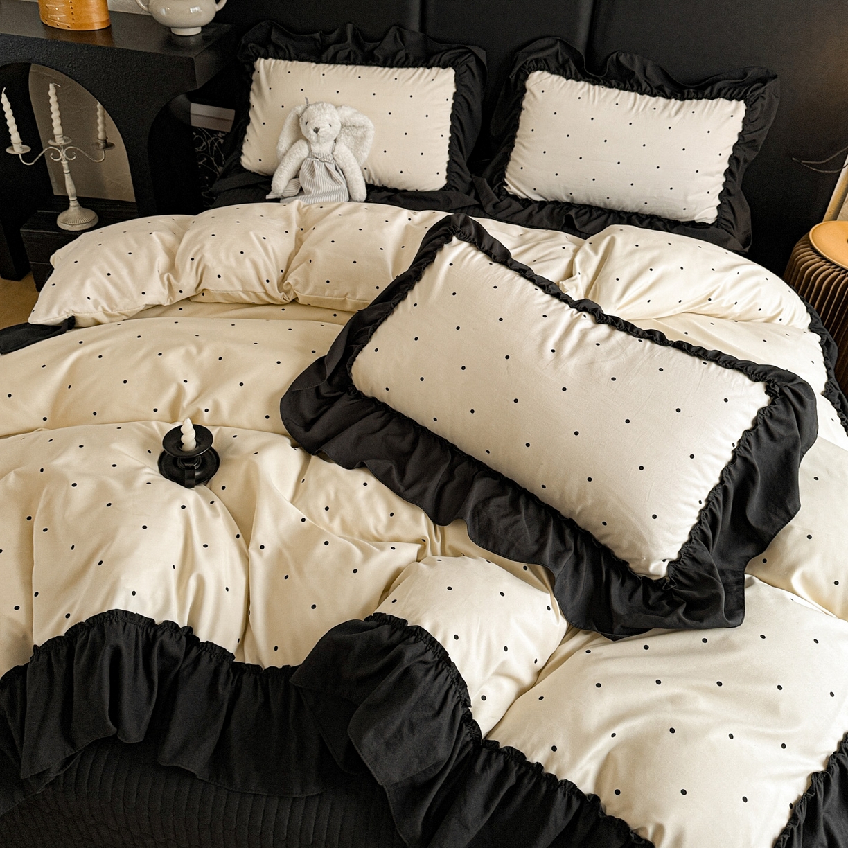 91家纺网 家纺一手货源 找家纺 富米莱（原臻工厂） 2026新款韩系古法韩国水洗棉云棉大布袋法式浪漫大花边床盖夏凉被床盖四件套 点点黑