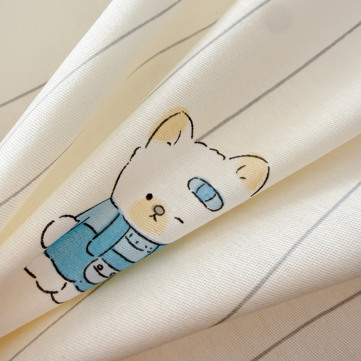 91家纺网 家纺一手货源 找家纺 简宜家居（朝初家纺） 2026新款全棉12868卡通印花四件套大耳朵兔兔系列 线条蓝猫咪