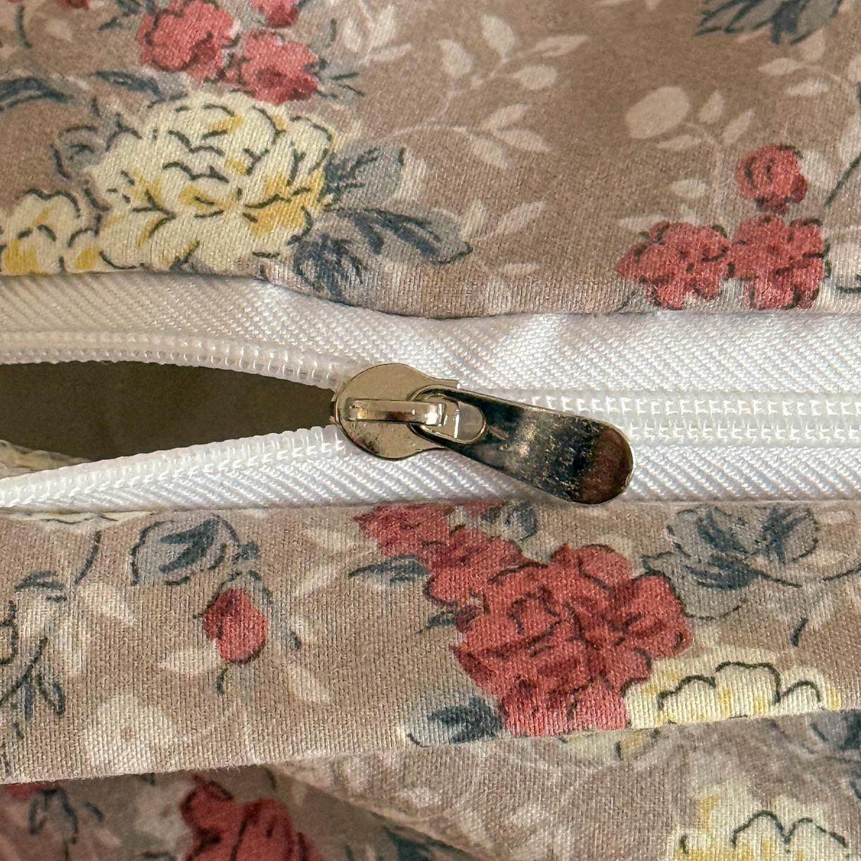 91家纺网 家纺一手货源 找家纺 富米莱（原臻工厂） 2026新款韩系古法韩国水洗棉云棉大布袋法式浪漫大花边床盖夏凉被床盖四件套 浪漫玫瑰