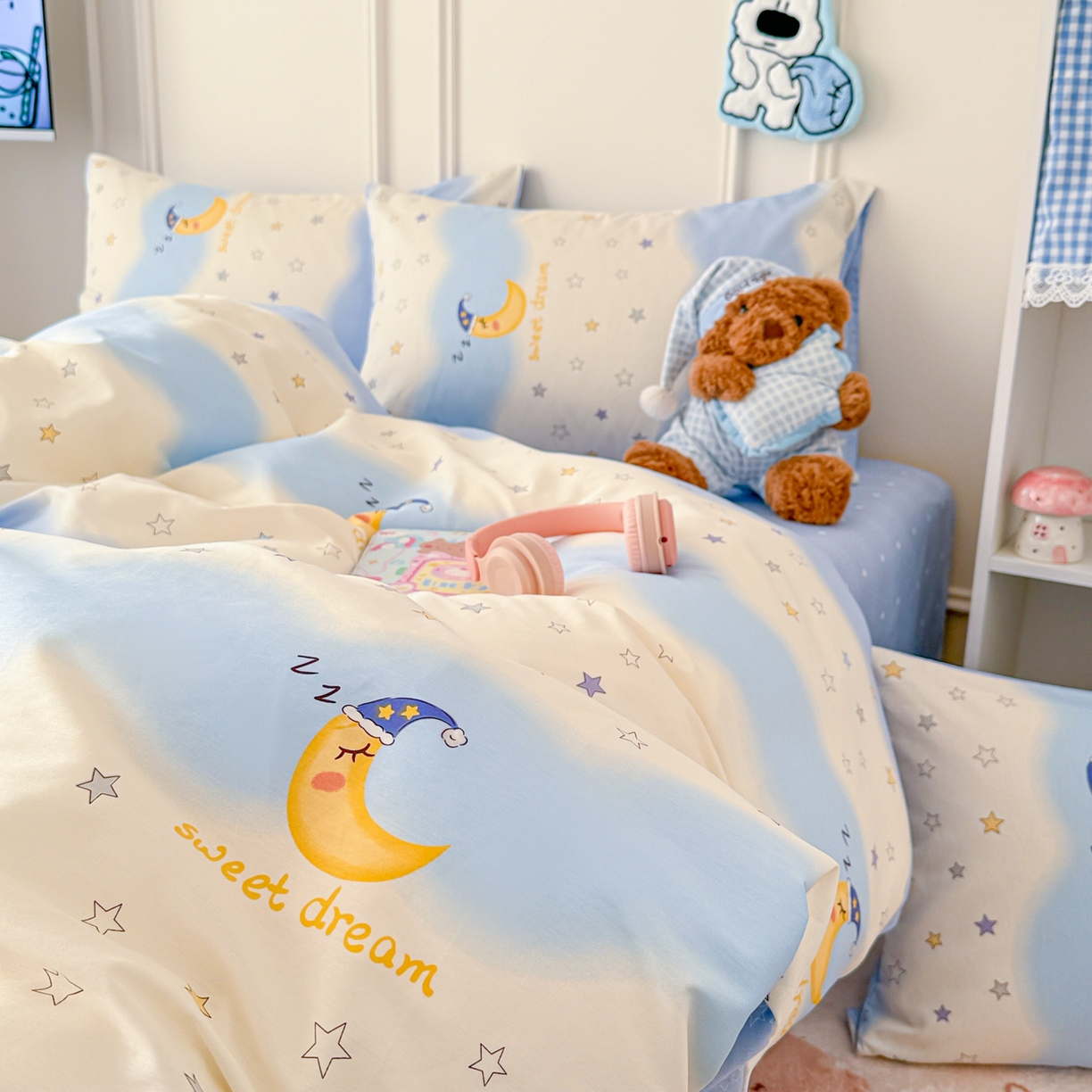 91家纺网 家纺一手货源 找家纺 简宜家居（朝初家纺） 2026新款全棉12868卡通印花四件套大耳朵兔兔系列 星夜星浪