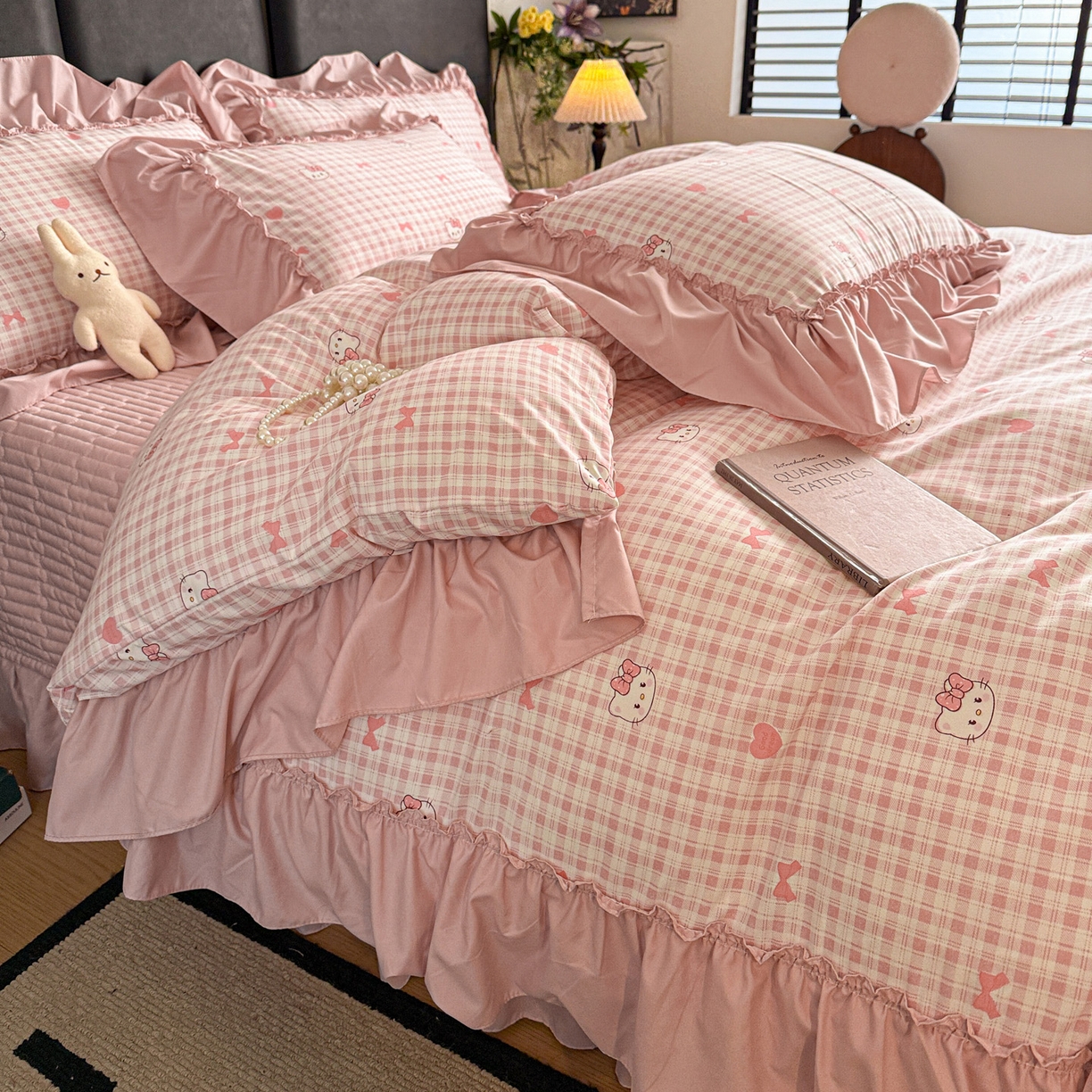 91家纺网 家纺一手货源 找家纺 富米莱（原臻工厂） 2026新款韩系古法韩国水洗棉云棉大布袋法式浪漫大花边床盖夏凉被床盖四件套 猫猫粉