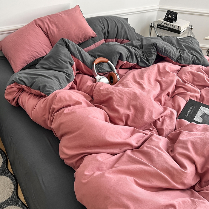 91家纺网 家纺一手货源 找家纺 梦卓家纺 2025爆款ins风超柔褶皱亲肤磨毛水洗棉四件套豆红深灰