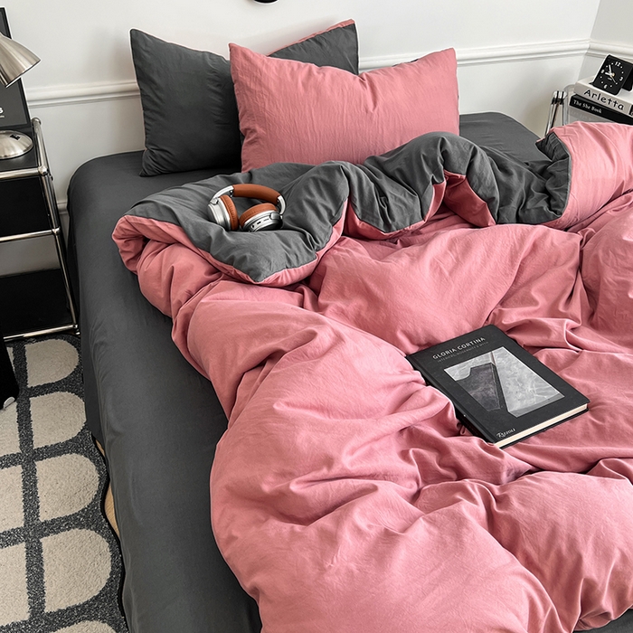 91家纺网 家纺一手货源 找家纺 梦卓家纺 2025爆款ins风超柔褶皱亲肤磨毛水洗棉四件套豆红深灰