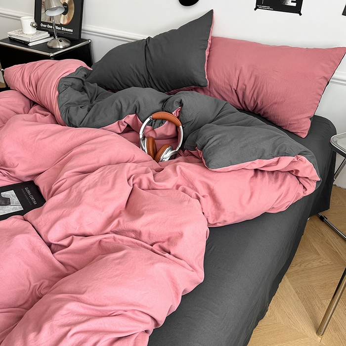 91家纺网 家纺一手货源 找家纺 梦卓家纺 2025爆款ins风超柔褶皱亲肤磨毛水洗棉四件套豆红深灰