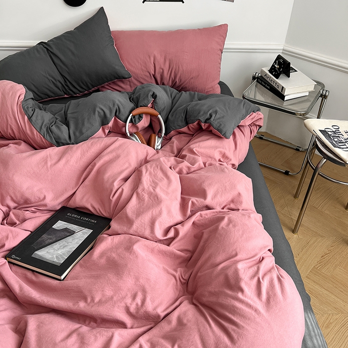 91家纺网 家纺一手货源 找家纺 梦卓家纺 2025爆款ins风超柔褶皱亲肤磨毛水洗棉四件套豆红深灰