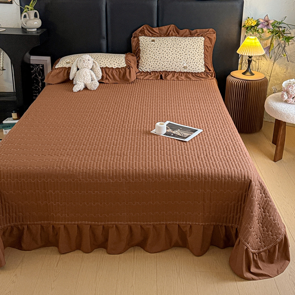 91家纺网 家纺一手货源 找家纺 富米莱（原臻工厂） 2026新款韩系古法韩国水洗棉云棉大布袋法式浪漫大花边床盖夏凉被床盖四件套 奶油兔