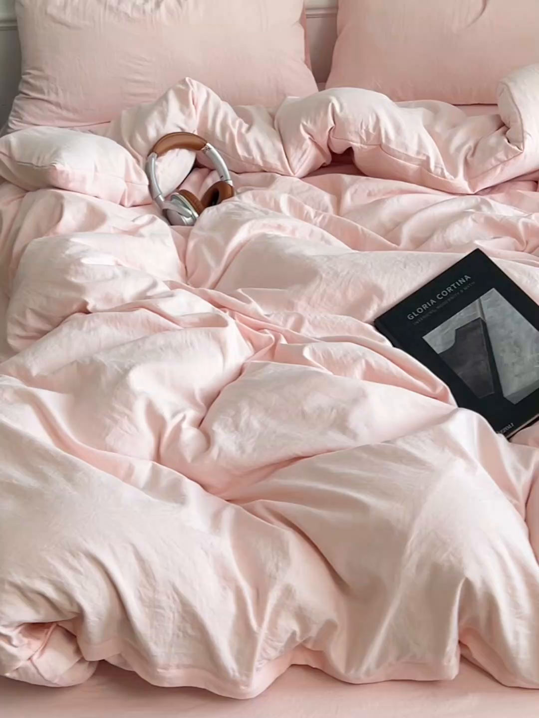 91家纺网 家纺一手货源 找家纺 梦卓家纺 2025爆款ins风超柔褶皱亲肤磨毛水洗棉四件套奶油粉