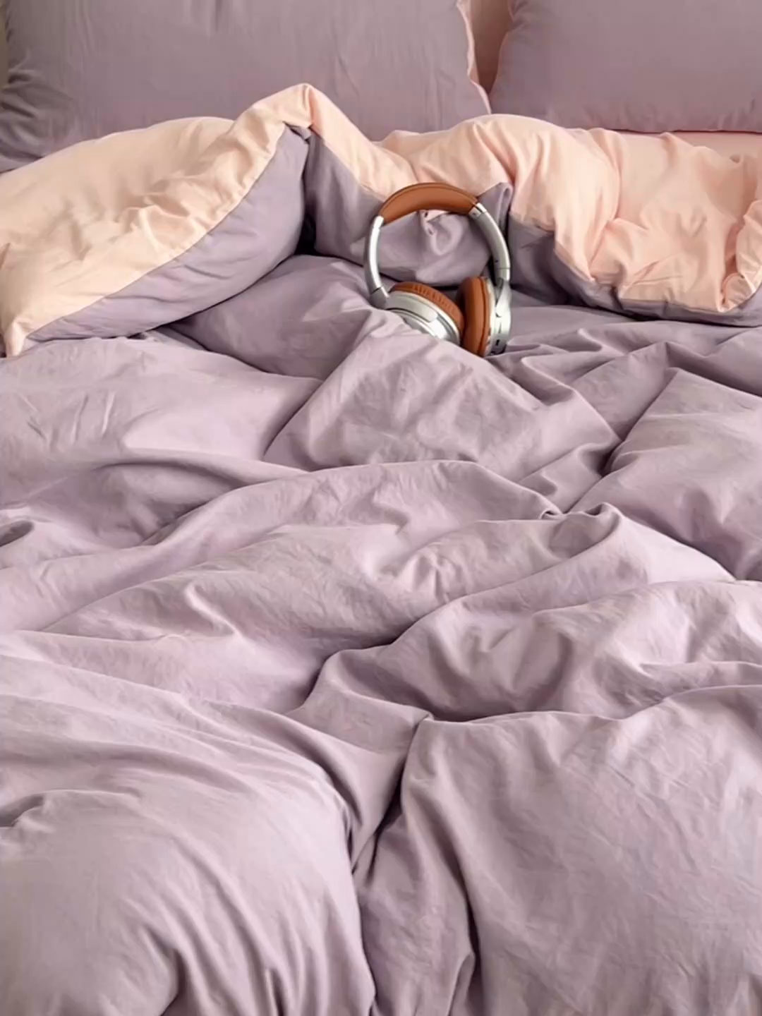 91家纺网 家纺一手货源 找家纺 梦卓家纺 2025爆款ins风超柔褶皱亲肤磨毛水洗棉四件套香芋紫