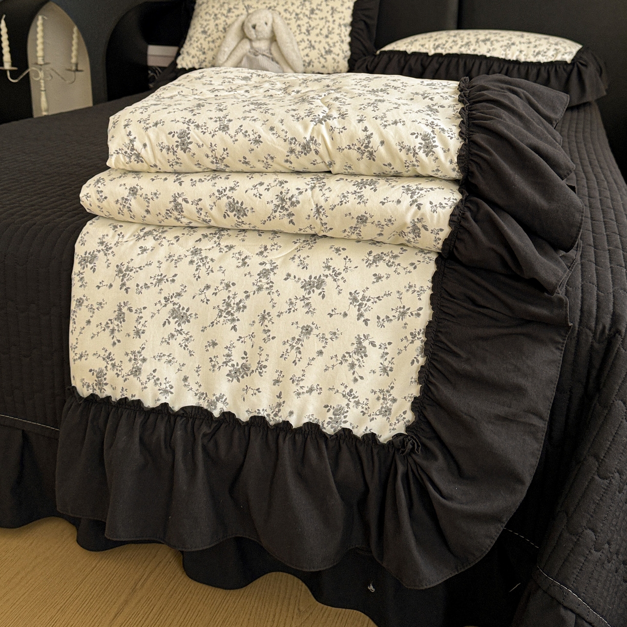 91家纺网 家纺一手货源 找家纺 富米莱（原臻工厂） 2026新款韩系古法韩国水洗棉云棉大布袋法式浪漫大花边床盖夏凉被床盖四件套 砚余墨