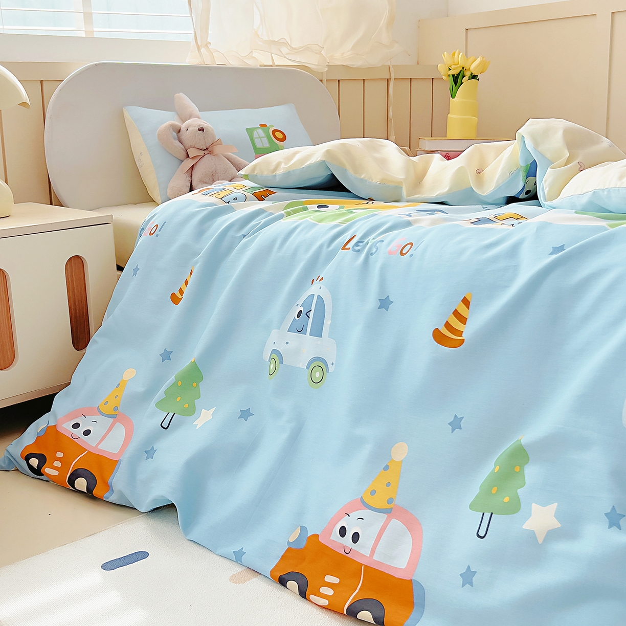 91家纺网 家纺一手货源 找家纺 御棉坊 2026新款AB版全棉纯棉印花幼儿园三件套儿童午睡被宝宝入园含芯多件套 挖机行动