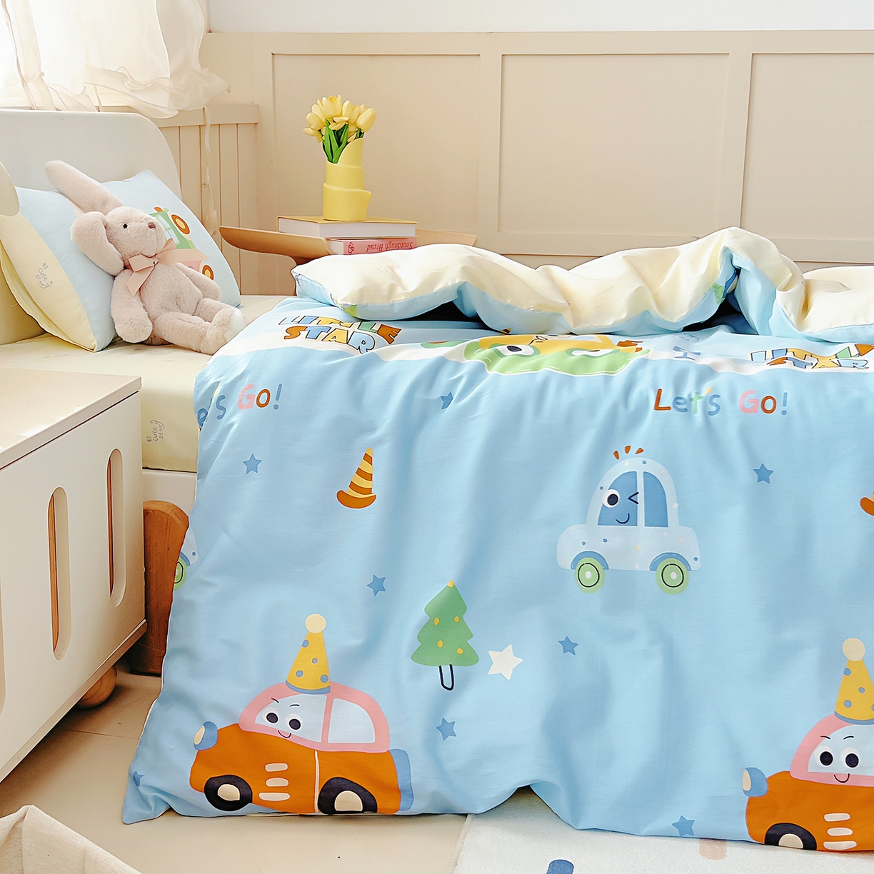 91家纺网 家纺一手货源 找家纺 御棉坊 2026新款AB版全棉纯棉印花幼儿园三件套儿童午睡被宝宝入园含芯多件套 挖机行动