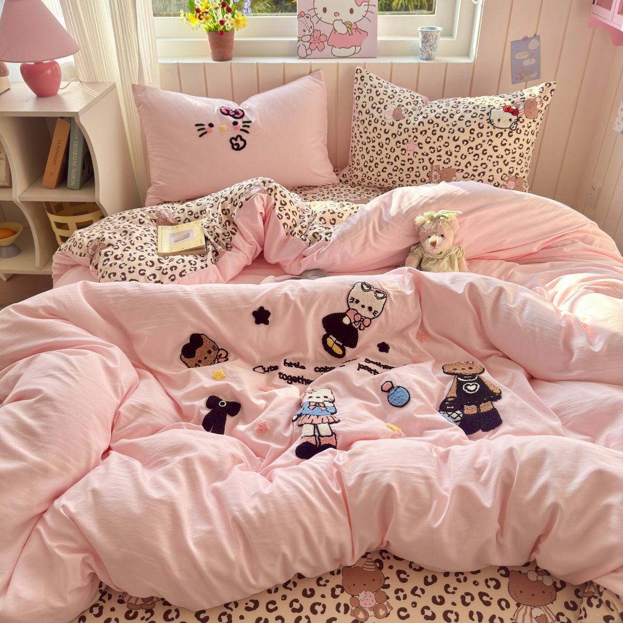 91家纺网 家纺一手货源 找家纺 （总）一霖家纺 2026新款云朵棉毛巾绣小清新猫咪系列四件套