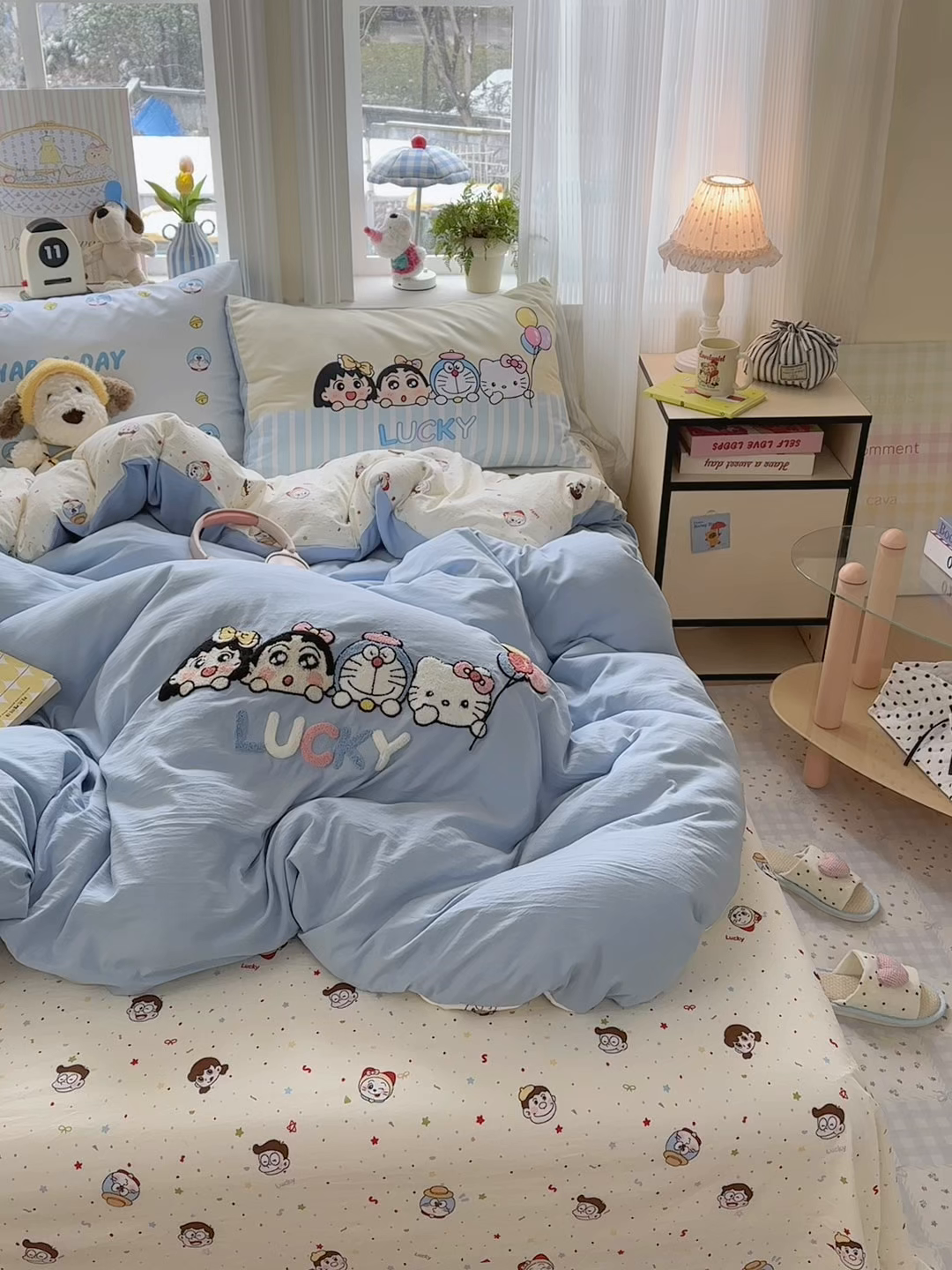 91家纺网 家纺一手货源 找家纺 一霖家纺 2026新款云朵棉毛巾绣小清新猫咪系列四件套 百变哆啦