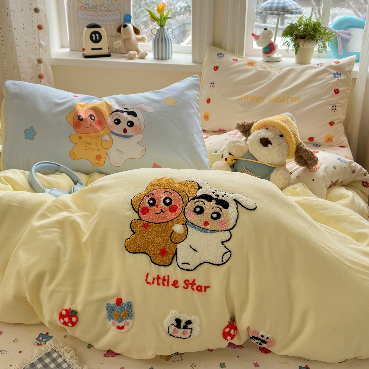 91家纺网 家纺一手货源 找家纺 一霖家纺 2026新款云朵棉毛巾绣小清新猫咪系列四件套 蜡笔星星