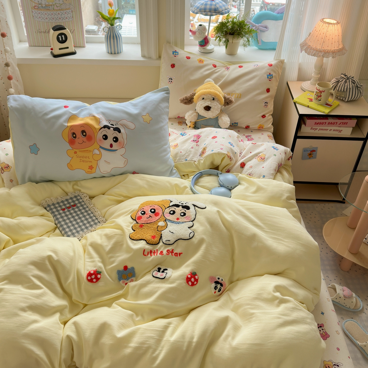 91家纺网 家纺一手货源 找家纺 一霖家纺 2026新款云朵棉毛巾绣小清新猫咪系列四件套 蜡笔星星