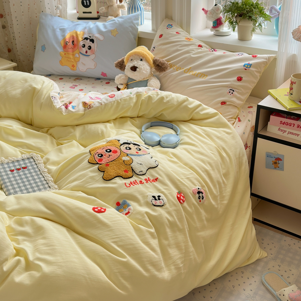 91家纺网 家纺一手货源 找家纺 一霖家纺 2026新款云朵棉毛巾绣小清新猫咪系列四件套 蜡笔星星