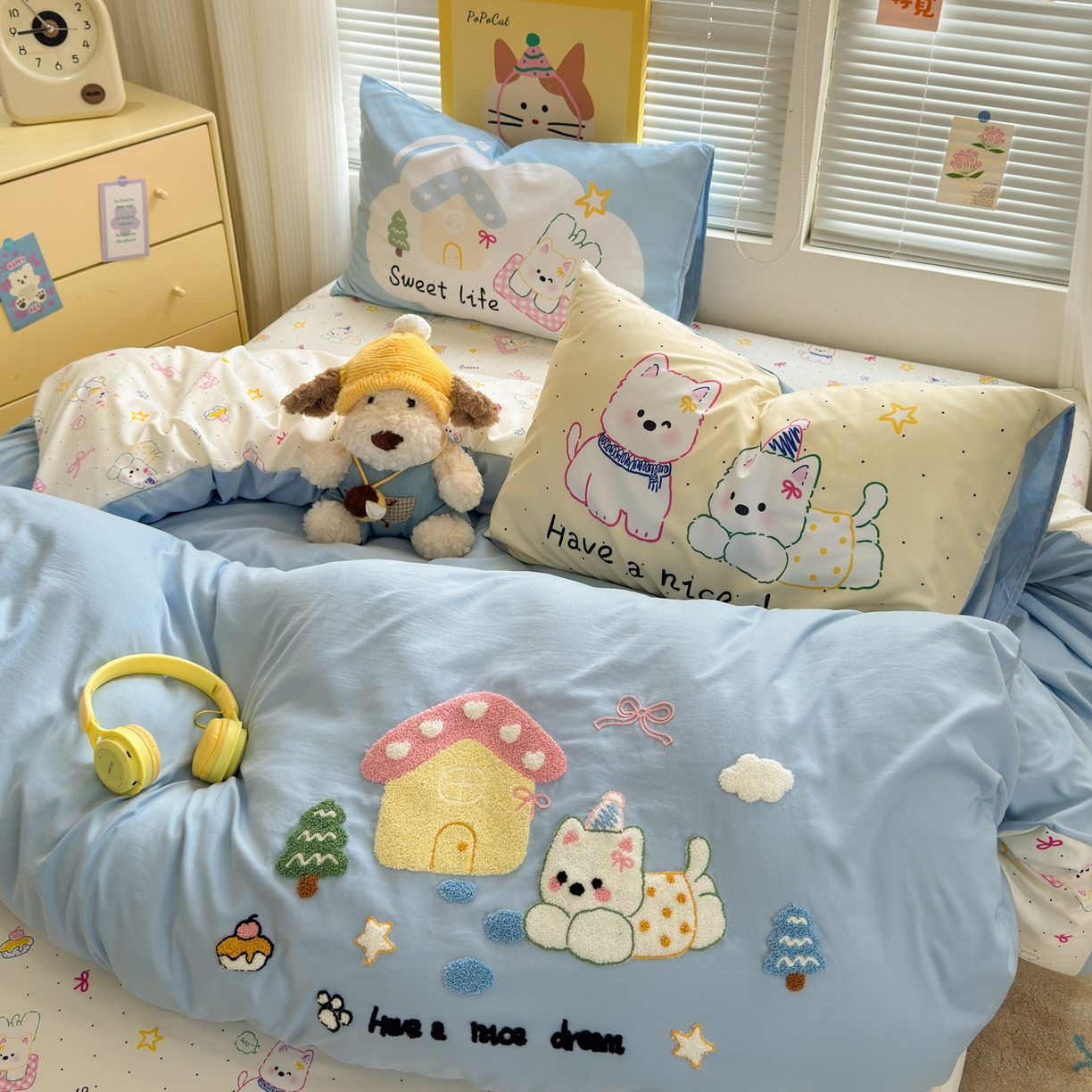 91家纺网 家纺一手货源 找家纺 一霖家纺 2026新款云朵棉毛巾绣小清新猫咪系列四件套 汪汪碎碎念