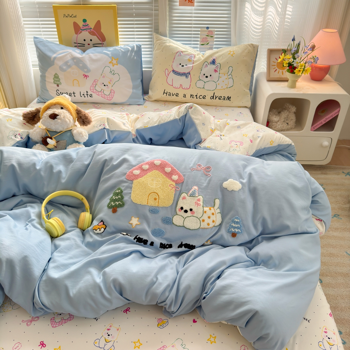 91家纺网 家纺一手货源 找家纺 一霖家纺 2026新款云朵棉毛巾绣小清新猫咪系列四件套 汪汪碎碎念