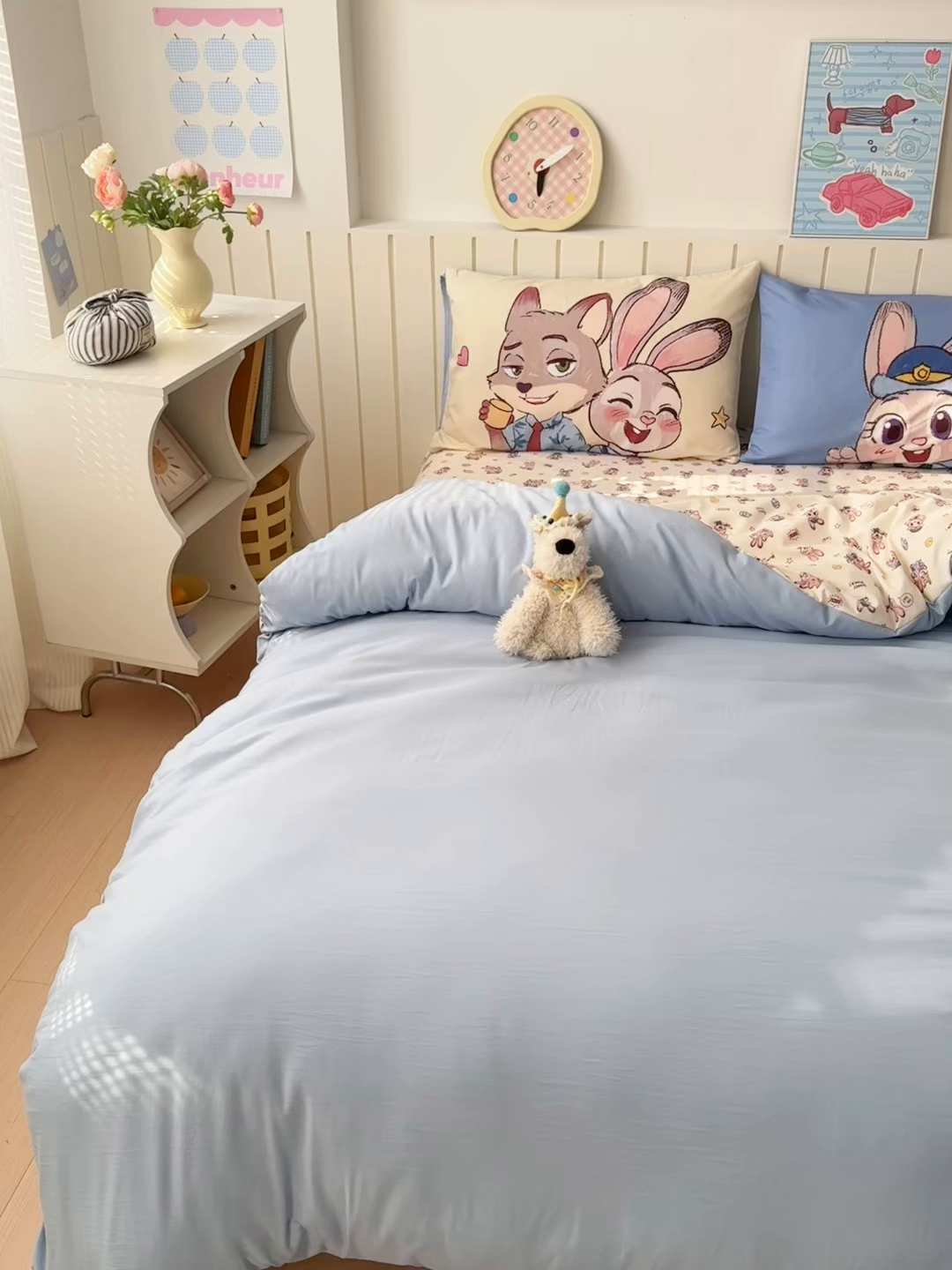 91家纺网 家纺一手货源 找家纺 一霖家纺 2026新款云朵棉毛巾绣小清新猫咪系列四件套 心动朱迪