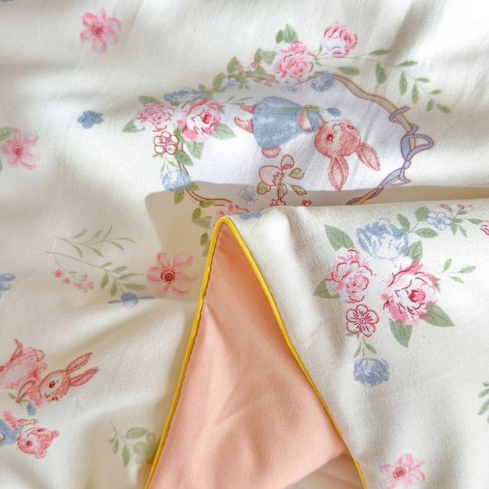 91家纺网 家纺一手货源 找家纺 金蕊阁 2025新款A类水洗双层纱夏被大豆夏被夏凉被空调被花仙兔