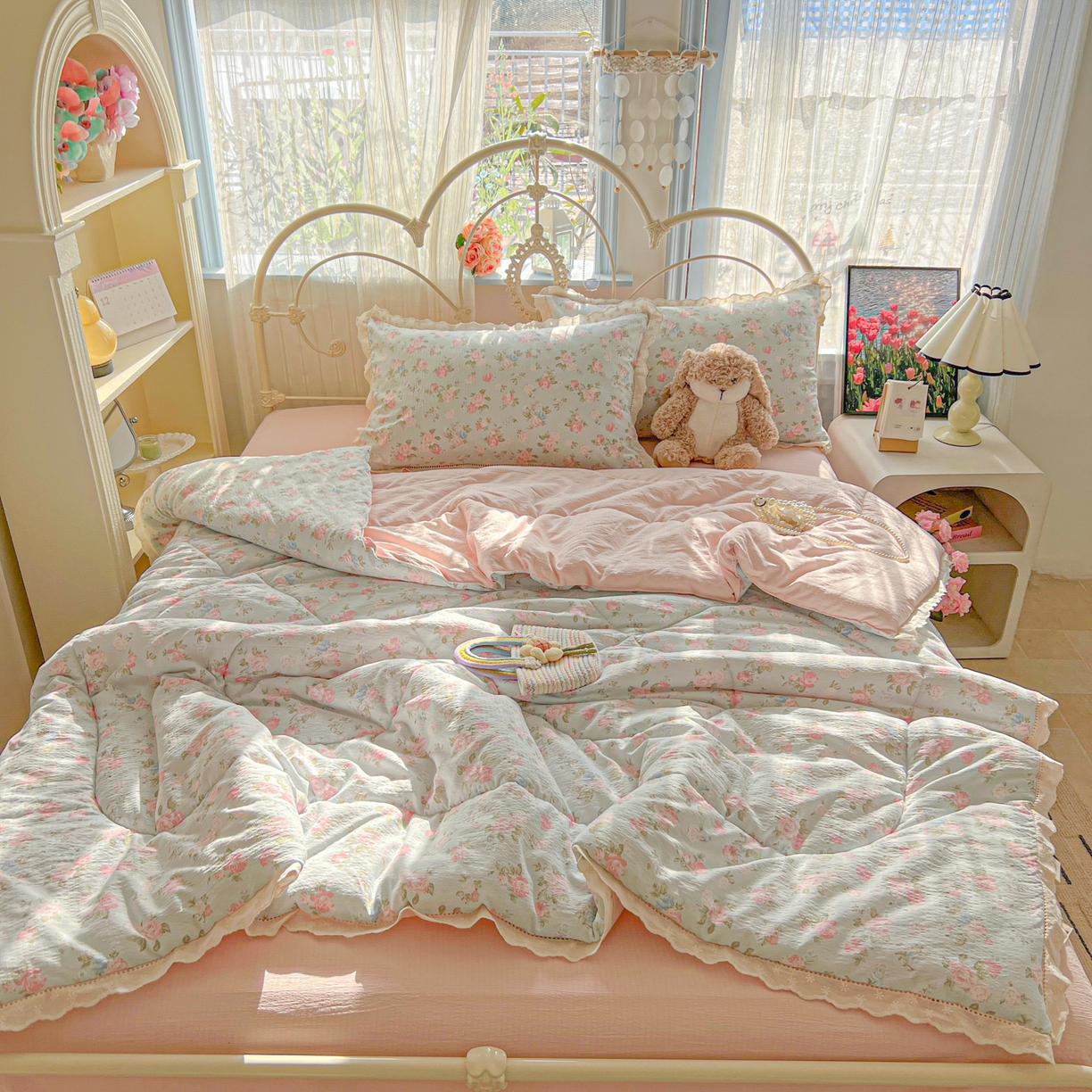 91家纺网 家纺一手货源 找家纺 （总）罗亿家纺 2026新款全棉镂空花边云感双层纱夏被四件套