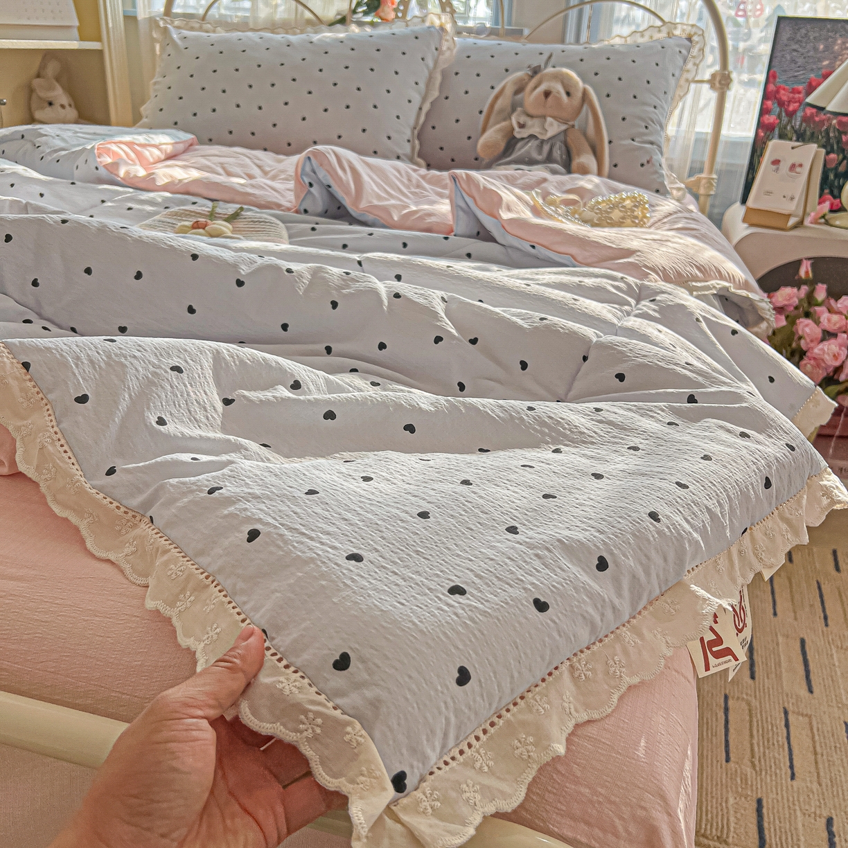 91家纺网 家纺一手货源 找家纺 （总）罗亿家纺 2026新款全棉镂空花边云感双层纱夏被四件套