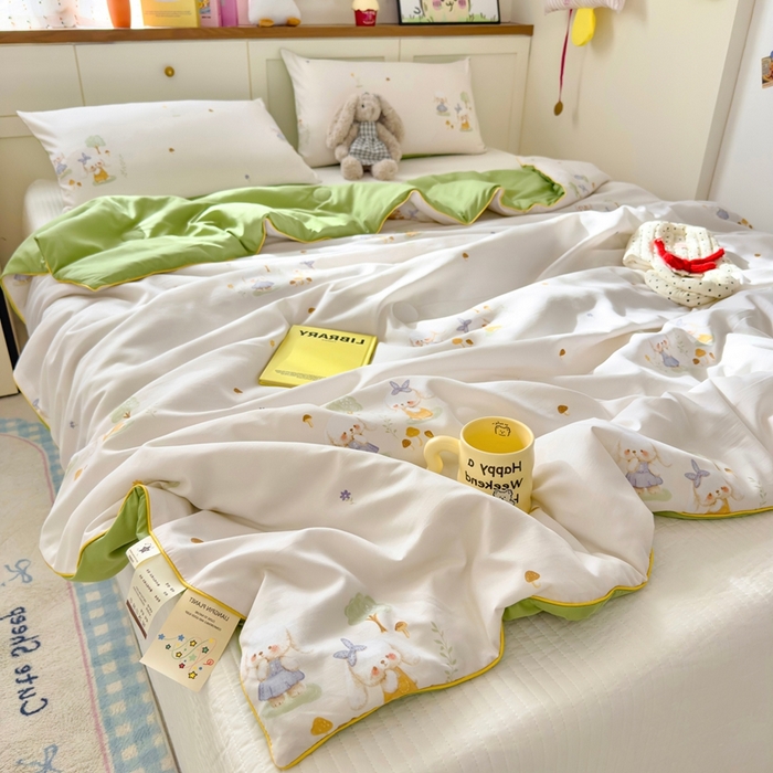 91家纺网 家纺一手货源 找家纺 金蕊阁 2025新款A类水洗双层纱夏被大豆夏被夏凉被空调被花语兔