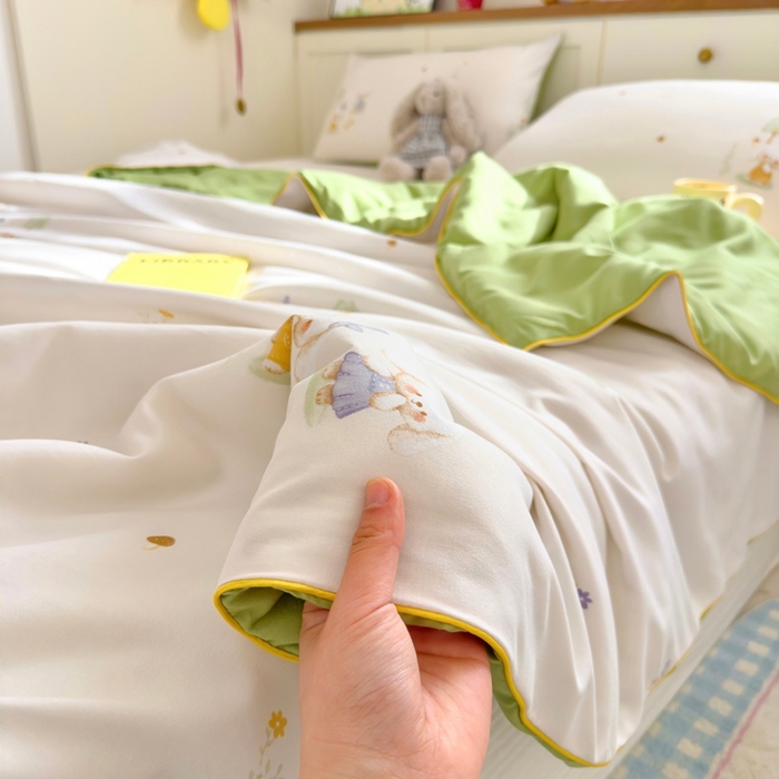 91家纺网 家纺一手货源 找家纺 金蕊阁 2025新款A类水洗双层纱夏被大豆夏被夏凉被空调被花语兔